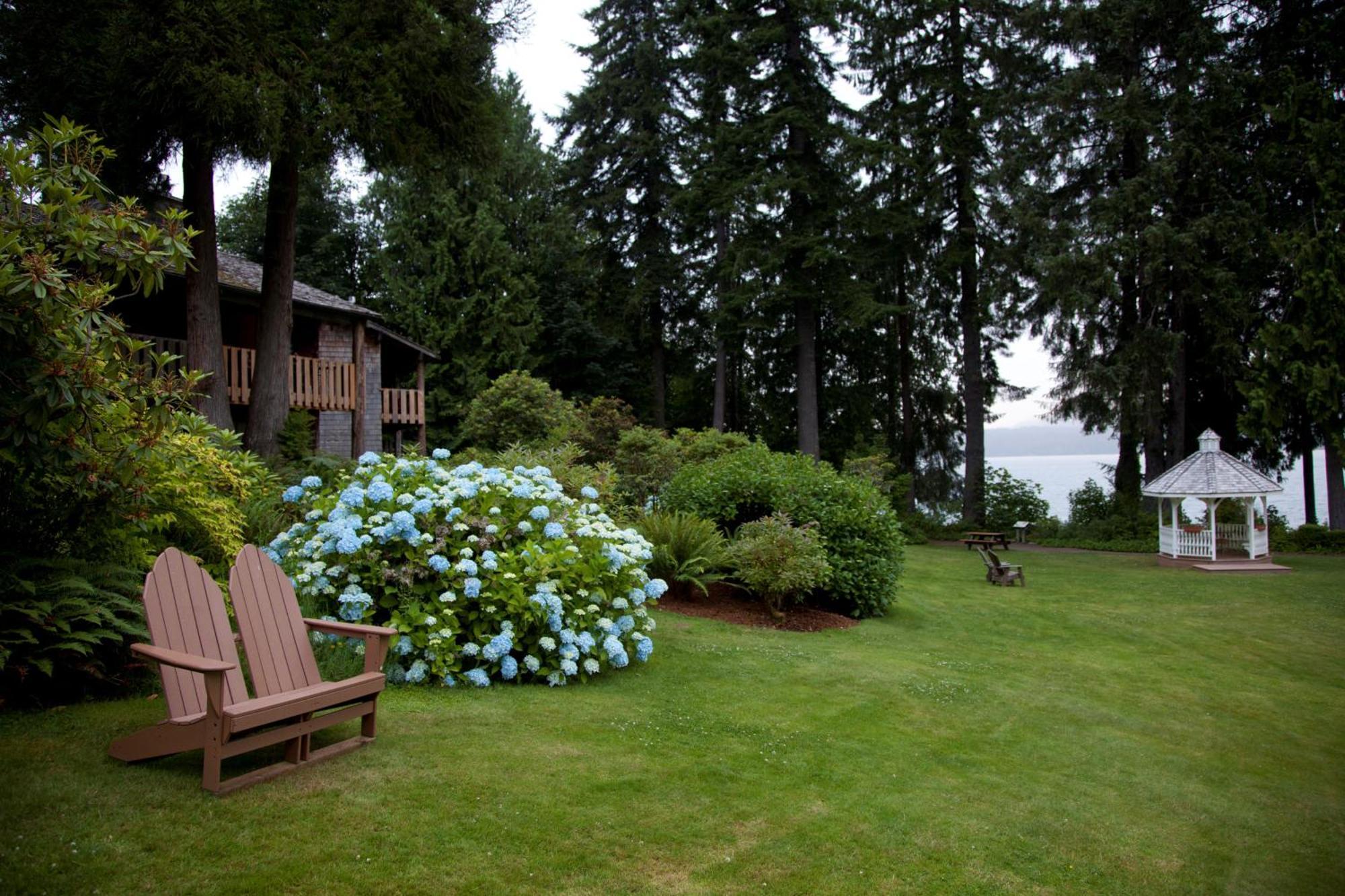Lake Quinault Lodge Bagian luar foto