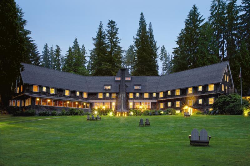 Lake Quinault Lodge Bagian luar foto