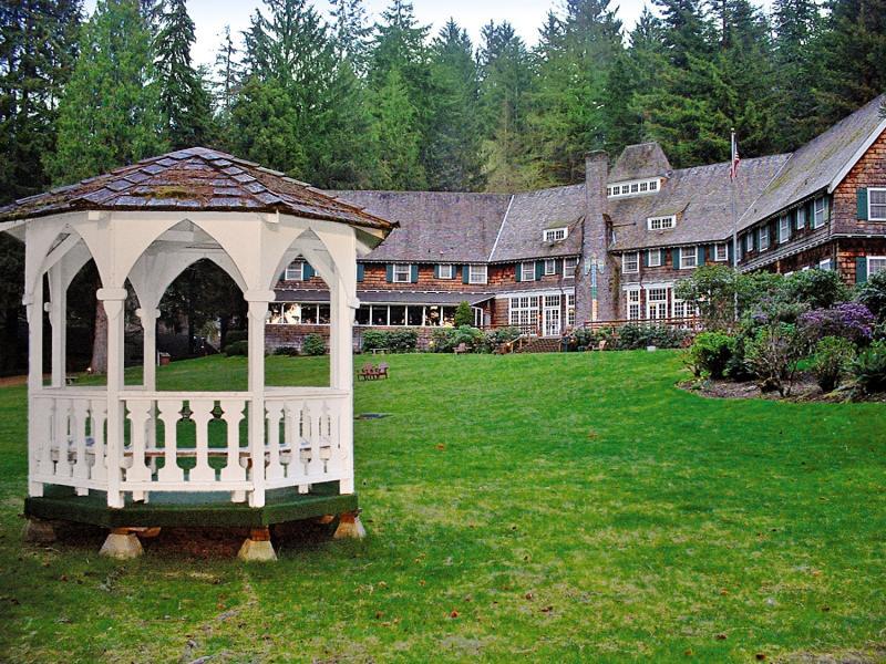 Lake Quinault Lodge Bagian luar foto