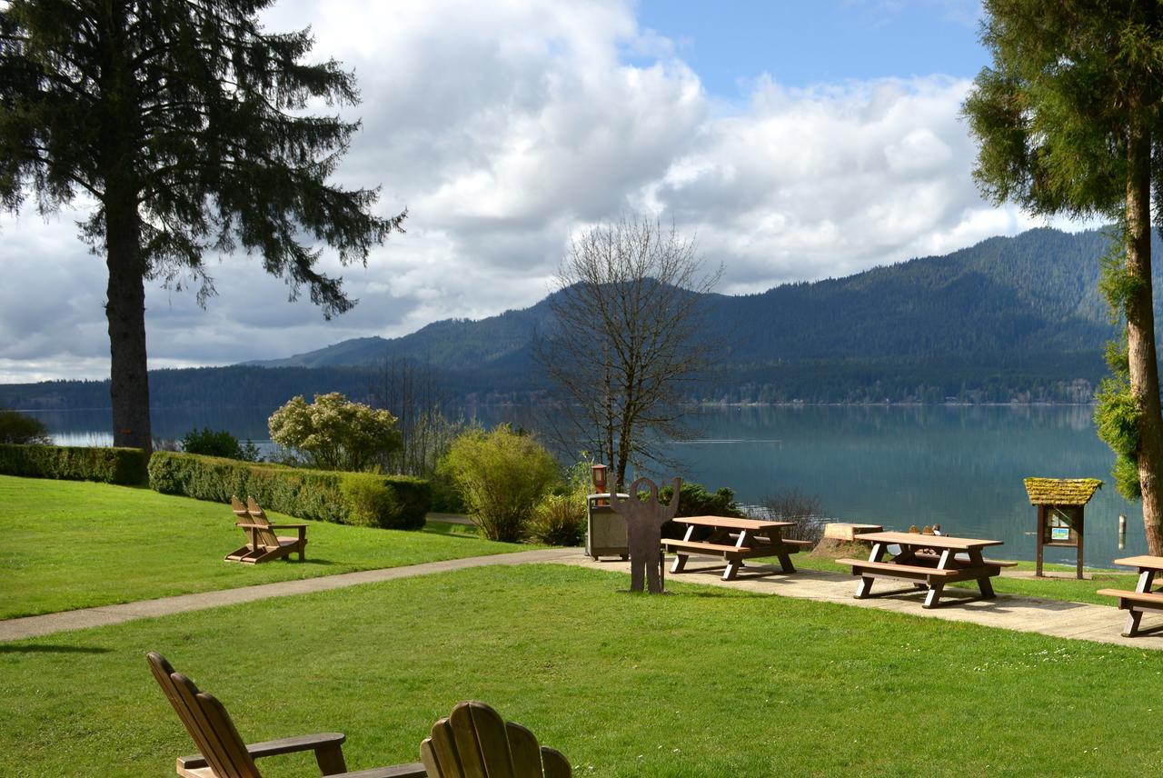 Lake Quinault Lodge Bagian luar foto